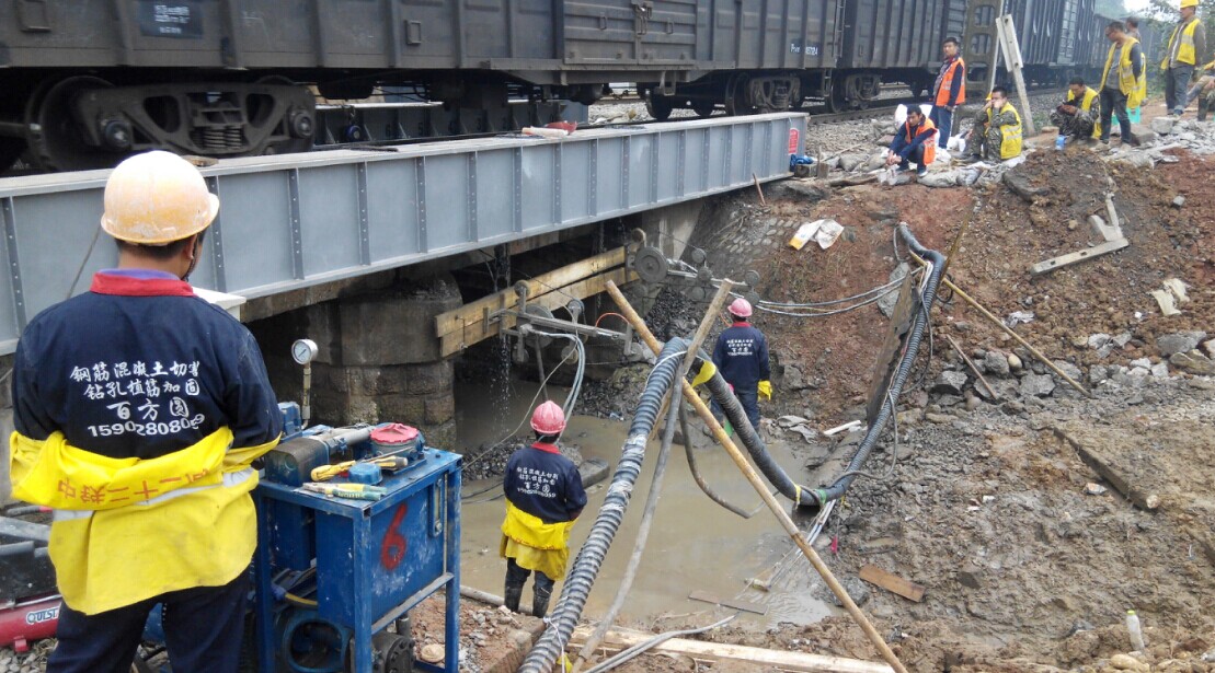 火車鐵路橋梁切割拆除,橋墩切割拆除